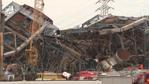 실종자 구조 난항…철제 빔 쌓여 진입 어려운 상태