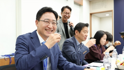 국세청, 세계로 갈 '최고 K-술' 찾아라...40종 블라인드 심사