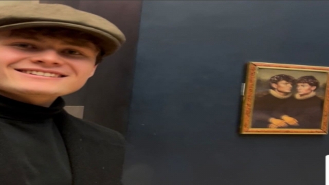 루브르 또 보안 '구멍'...틱톡커들, 모나리자관에 그림 전시