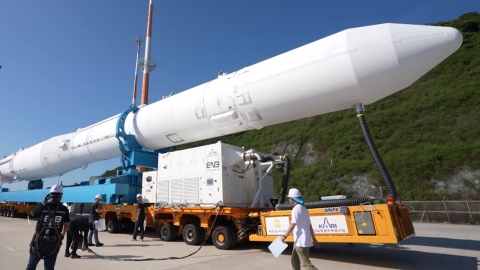 "순조로운 누리호 발사 준비"...13개 위성, 다양한 임무 수행