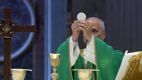 교황 "정의 없이 평화 없다"…트랜스젠더 여성도 초대