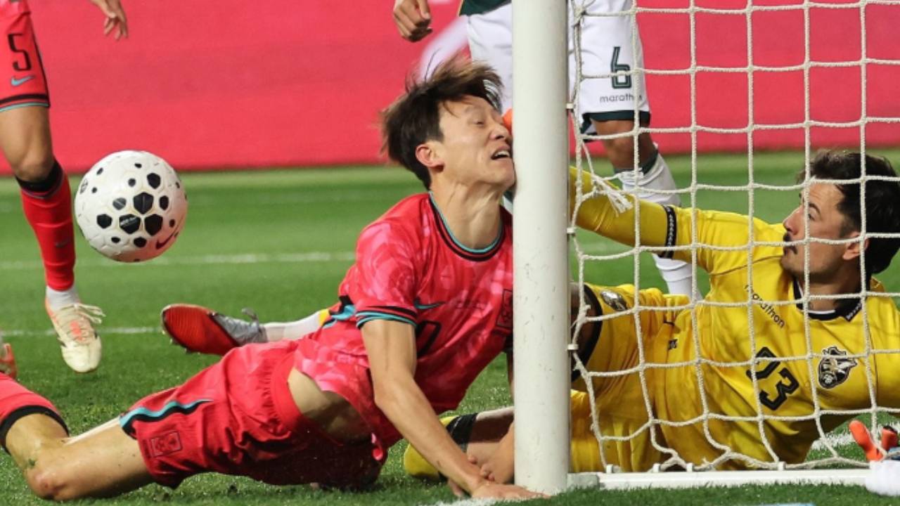 이재성 부상 막아준 볼리비아 선수..."매너손·진정한 스포츠맨십"