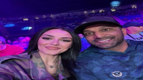 '정부제트기로 데이트' FBI 국장...이번엔 여친 경찰특공대 경호