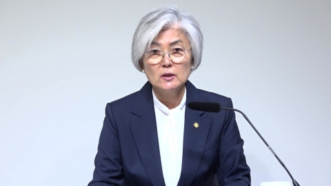 강경화 "미국의 대북정책 지지 확보할 것"…한미 정상, 핵잠 추진 의지 확고