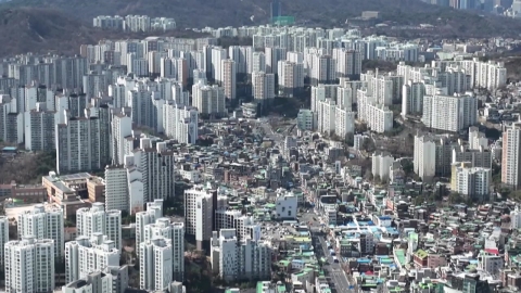 서울 전역 토허제 한 달…\'거래절벽 속 초양극화\' 도래
