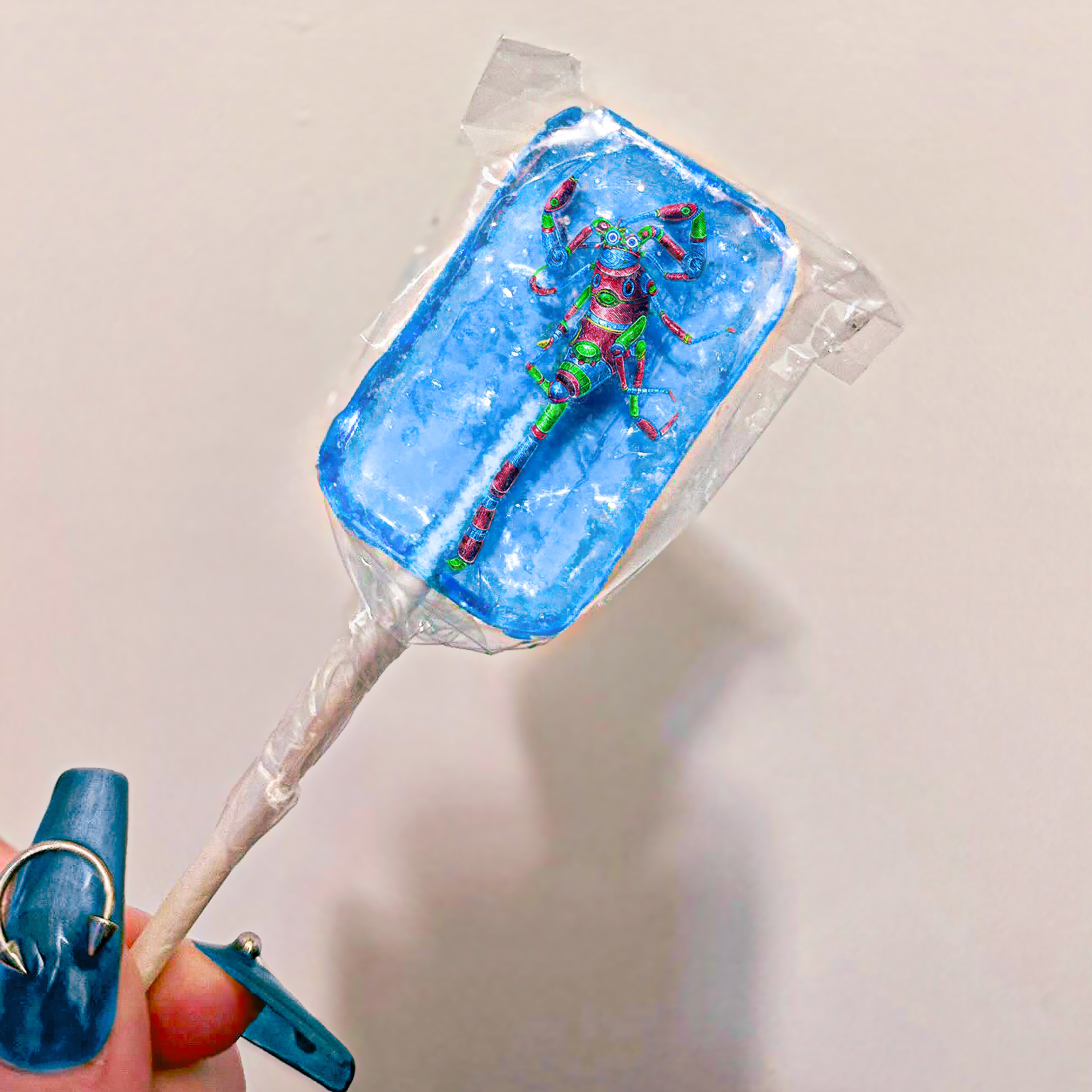 트와이스 채영, 솔로 이어 협업까지...소코도모 신곡 피처링 참여