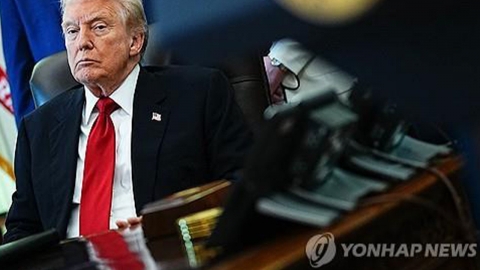 트럼프 '1인당 2천 달러' 무산 되나..."공화당, 빚 갚아야"