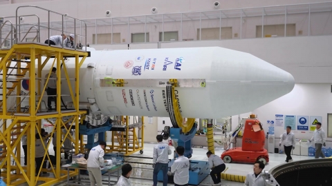 누리호 4차 발사 D-6…"1·2·3단 조립 완료"