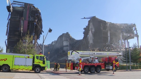 충남 천안 물류센터 화재 합동감식…"내부 진입 제한"