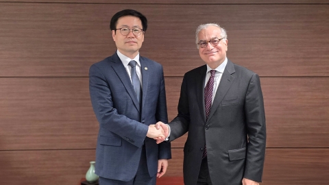 통상본부장, EU 철강·화장품 규제에 우려 전달..."협력 요청"