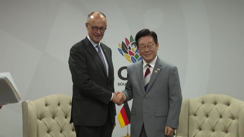 이 대통령 "통일 노하우 알려달라"…독일 총리 "북한 궁금"