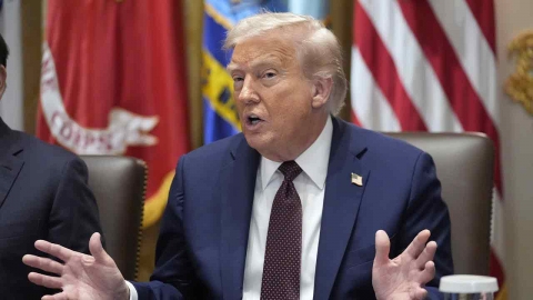 트럼프의 지자체 AI 규제 무력화 시도...보수 지지층도 반발