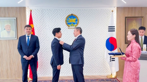 몽골, 한-몽 문화외교 기여한 한문화진흥협회 회장에 국가훈장