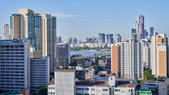 오히려 집값·전셋값 더 올랐다...회심의 10·15 대책 '무용지물'...