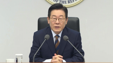 [현장영상+] 이 대통령 "국력 키우는 게 정말 중요…방위산업 역량 포함"