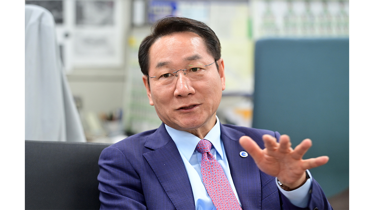 '대선 경선 공무원 불법 동원 혐의' 유정복 인천시장 기소