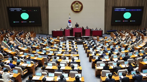 계엄 1년 앞두고 전열…\'추경호·항소 포기\' 공세