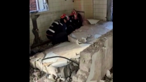 공사장서 건물 내벽 무너져…50대 노동자 심정지