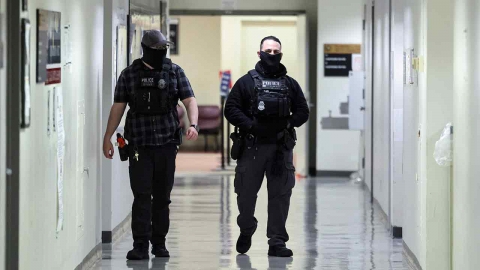 트럼프, 뉴욕 이민판사 8명 해고..."월요일의 대학살"