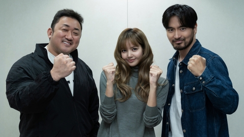 “꿈 이뤄졌다”…블랙핑크 리사, 마동석·이진욱 손잡고 액션 영화 데뷔