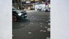 "꿈이야 생시야" 을지로에 쏟아진 '돈다발'...주워가면 '처벌' ...