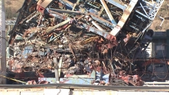 참사 한 달, 처참한 현장...해체 제도 서둘러야