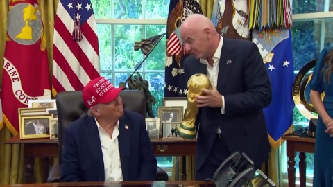 "트럼프 정치 쇼로 변질된 추첨식"…FIFA 비판 잇따라