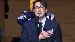 "정의로운 척 하더니" vs "과거 딛고 성공한 배우" 조진웅 논란...