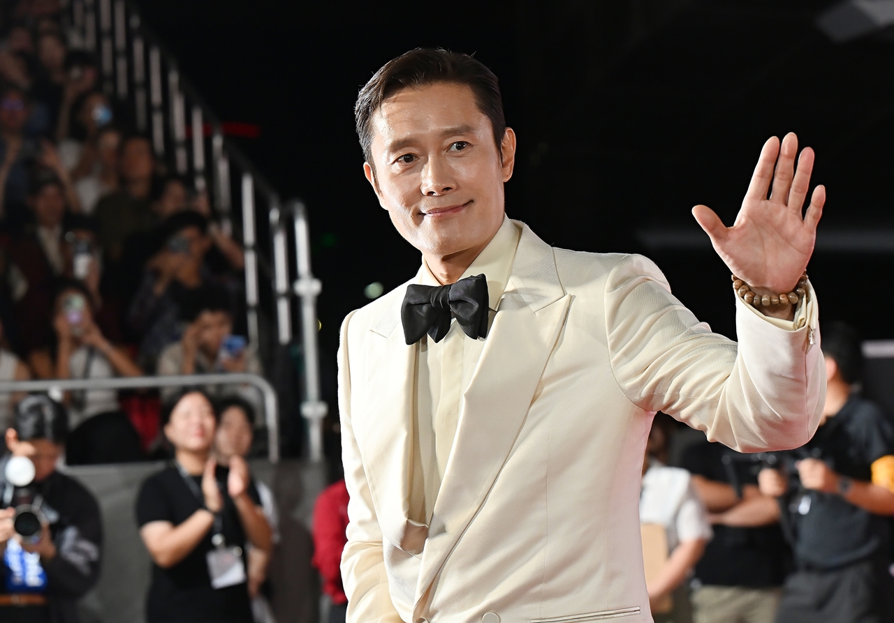 이병헌, 골든글로브 남우주연상 후보… ‘케데헌’은 작품상 후보