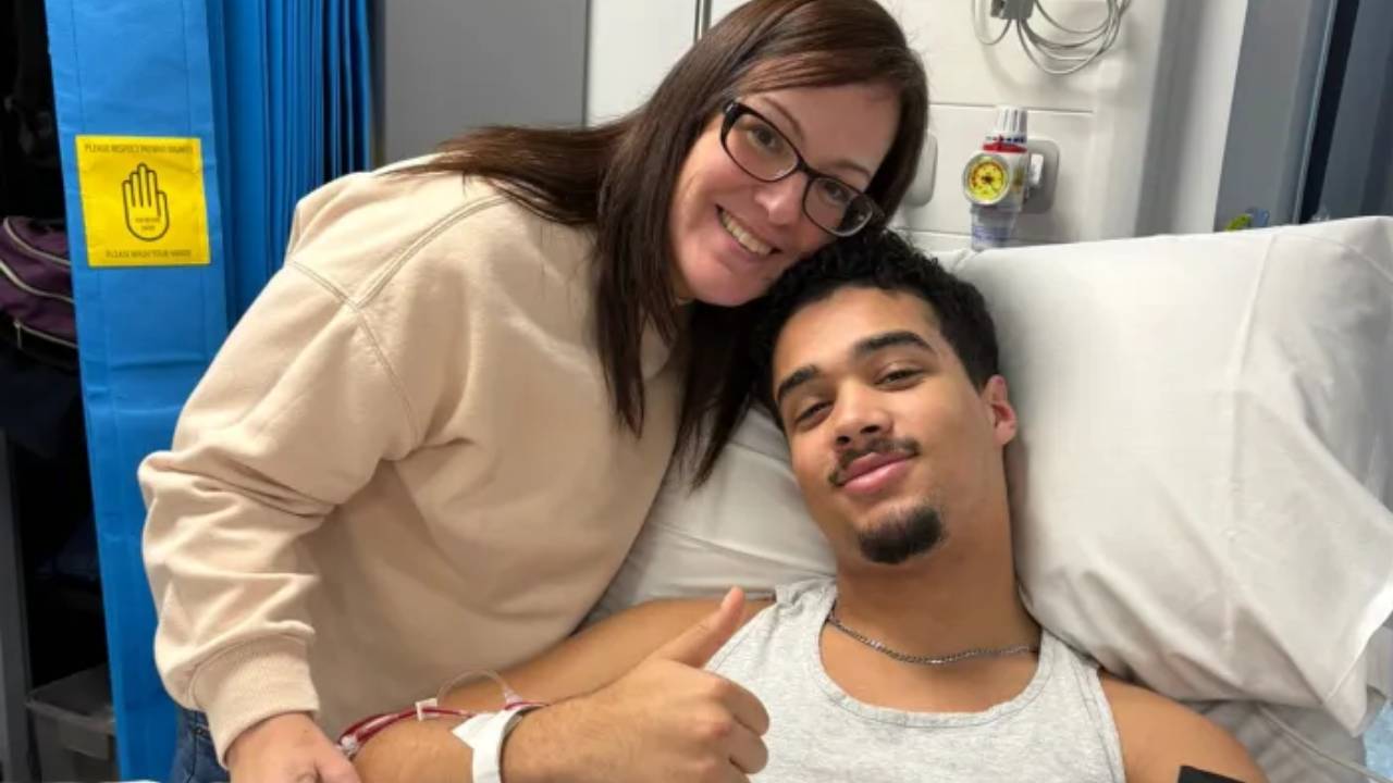 의사 오진에 AI로 자가 진단...희귀병 찾아 목숨 건진 10대