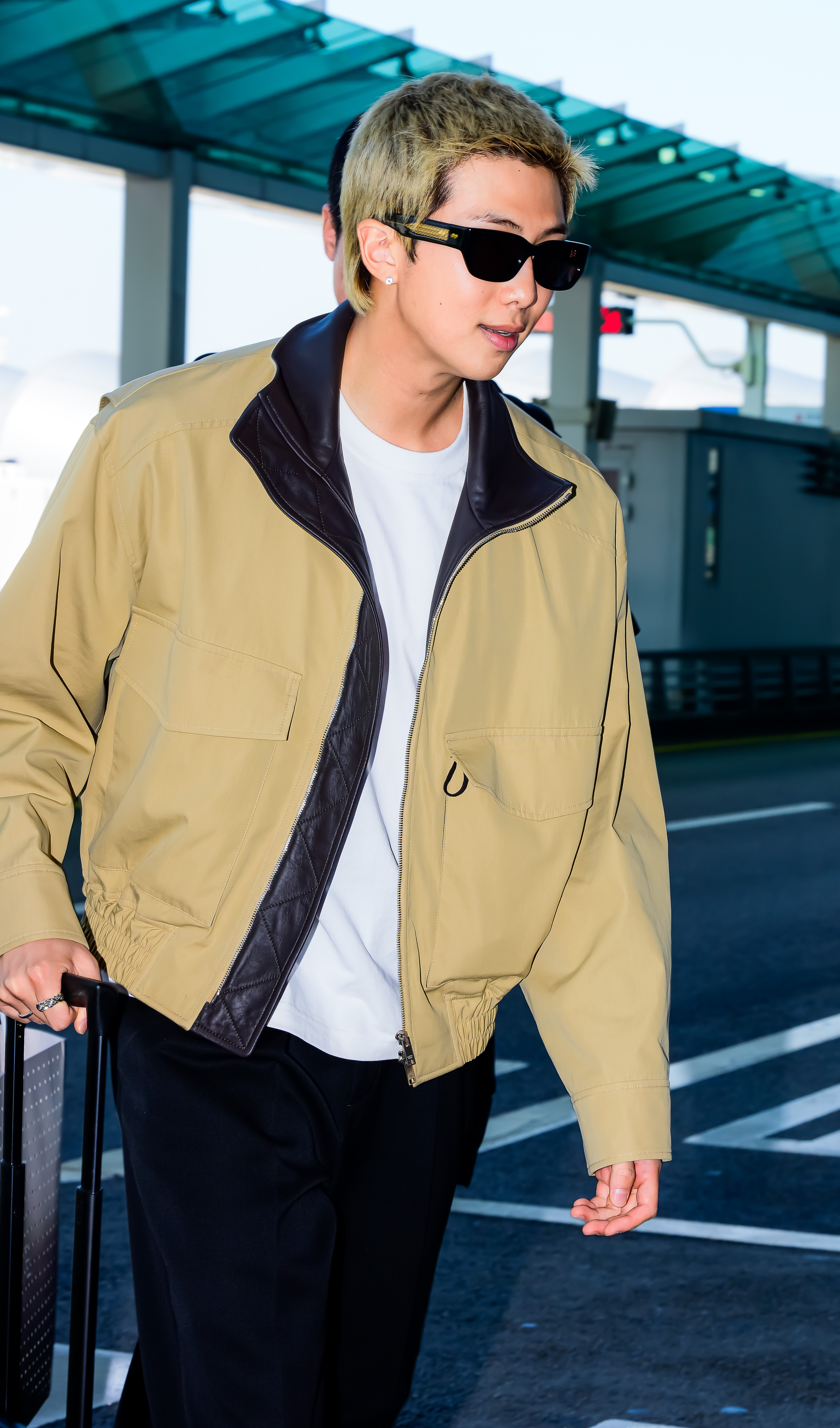 RM, BTS 해체 언급 사과 "답답한 마음 앞섰다" 