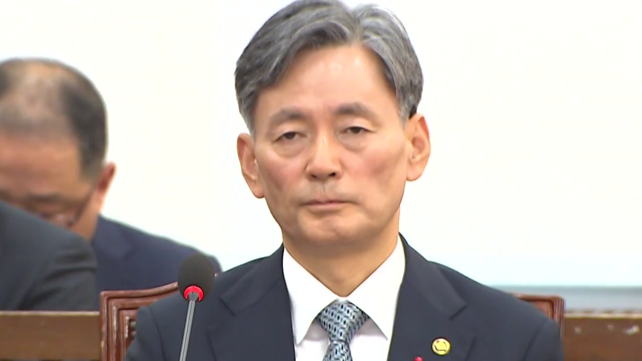 '계엄 연루' 조지호, 직무 정지 후에도 '1억 6천만원' 연봉 수령