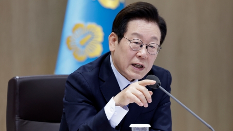 이 대통령 "특정 종교·정치인 불법적 연루 의혹, 엄정 수사" 지시