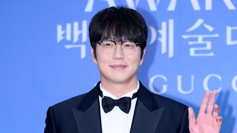 경찰, '기획사 미등록 운영' 성시경 불송치...누나 송치