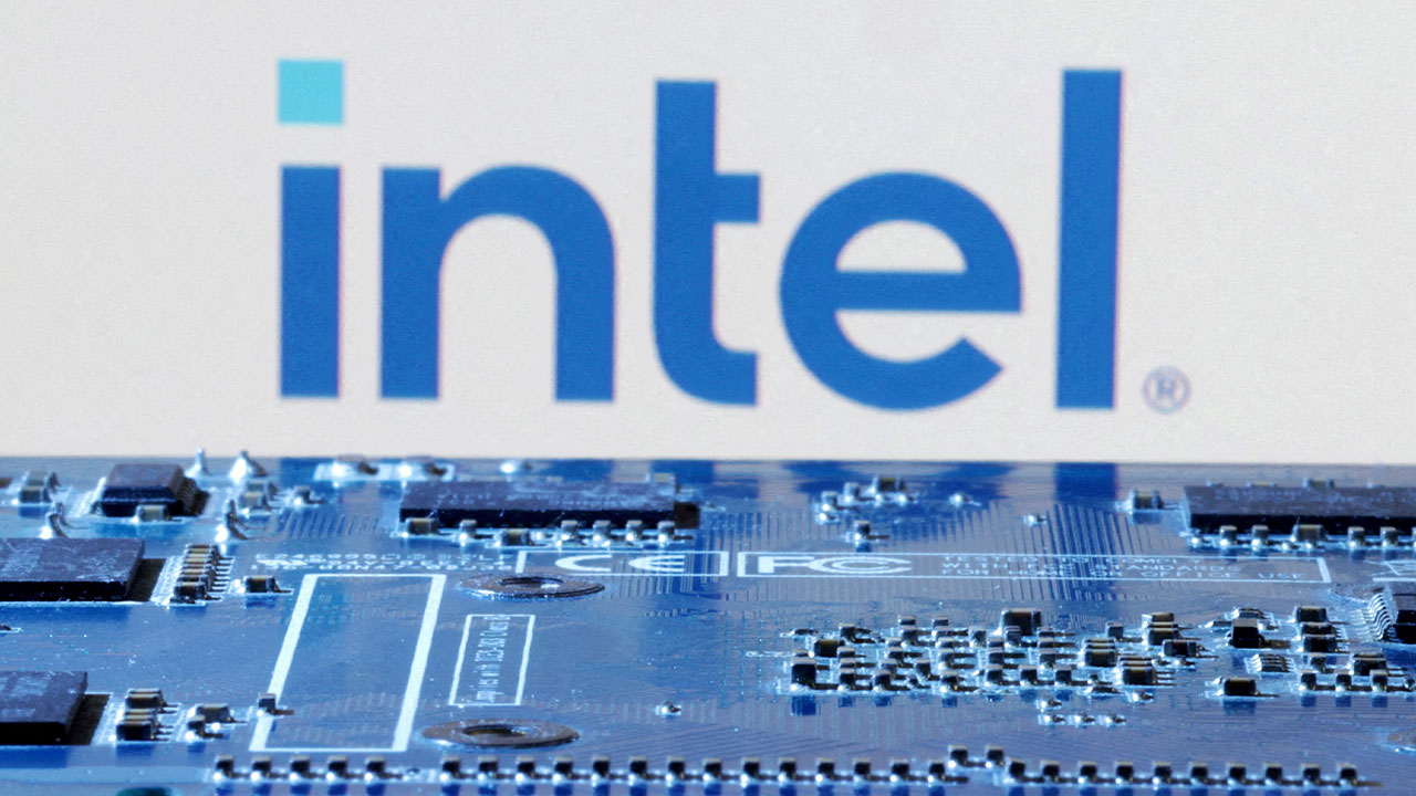 인텔·AMD, 러시아 무기에 칩 공급한 혐의로 미국에서 피소
