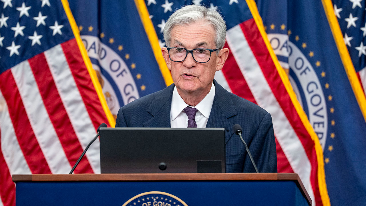 연준 파월 의장 "9월 이후 3번 인하로 금리 중립 수준"...당분간 동결 시사