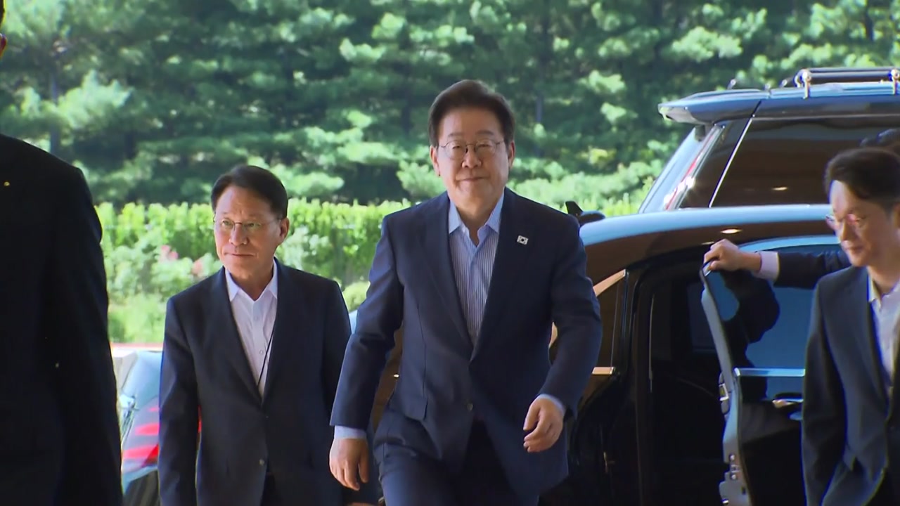 이 대통령, '통일교 의혹' 전재수 해수부 장관 면직안 재가