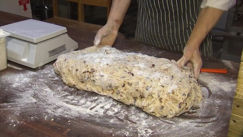 고환율에 흔들리는 식탁 물가…커피·빵 원가 '직격탄'