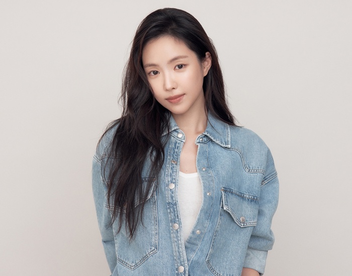 손나은, 소지섭과 함께 일한다…SBS '김부장' 캐스팅