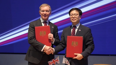 비자 장벽 허물고 K-컨텐츠 개방 확대...한-영 '통 큰' 합의