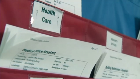 미국 실업률 4년 만에 최고…소매판매는 5개월 새 최저