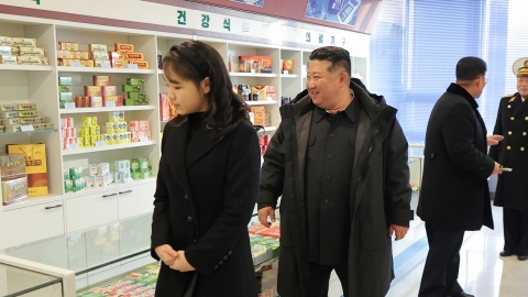 김정은보다 앞서 걷는 딸 주애…북한서 보기 힘든 장면 '깜짝'