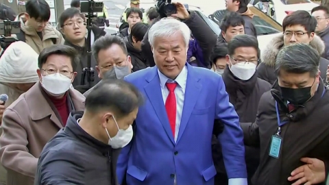 검찰, 전광훈 구속영장 반려…경찰 "보완 후 재신청"