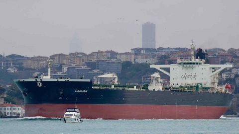 미국, 푸틴이 종전안 거부하면 '그림자 선단' 제재 고려