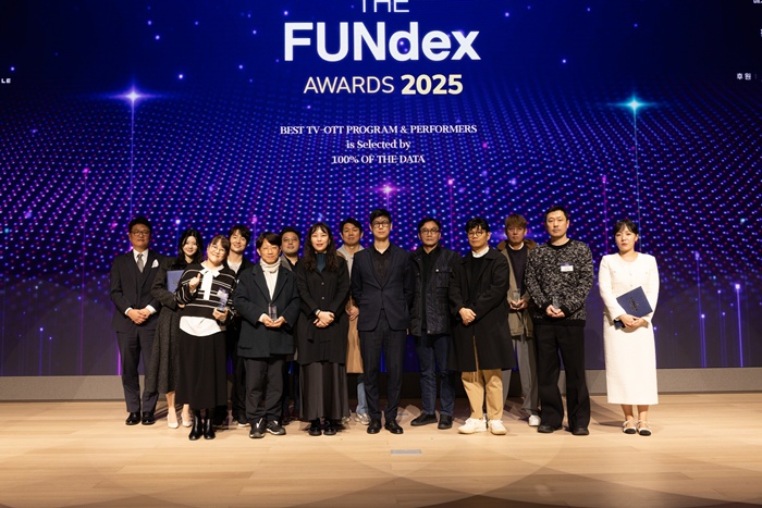 박보검, '2025 펀덱스어워드' 출연자 대상…'폭싹 속았수다' 5관왕(종합)