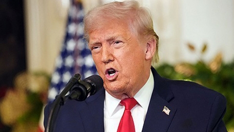 이런다고 지지율 오를까…트럼프, 크리스마스 3일 연휴 행정명령