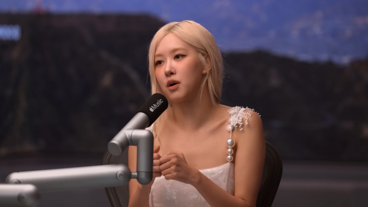 로제 “개별 활동 후 다시 모인 블랙핑크, 전보다 더 건강해져”