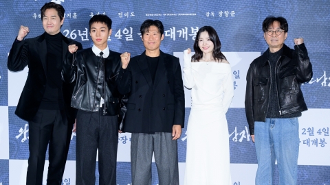 [Y현장] '왕과 사는 남자' 장항준 감독 "김은희 작가, 촉 좋아…조언받고 연출 맡아"