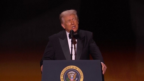 '트럼프-케네디 센터'로…트럼프 '이름 박기' 집착