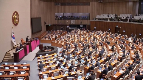 연말 또 '필버 대치' 정국…법안 수정 '혼선'도